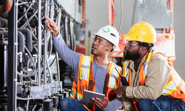 Best Commercial Electrician Services  in Shelburn, IN